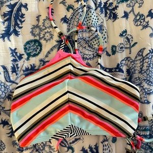 3 high neck billabong bikini tops!!